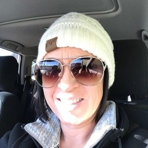 Meet your Posher, Tina